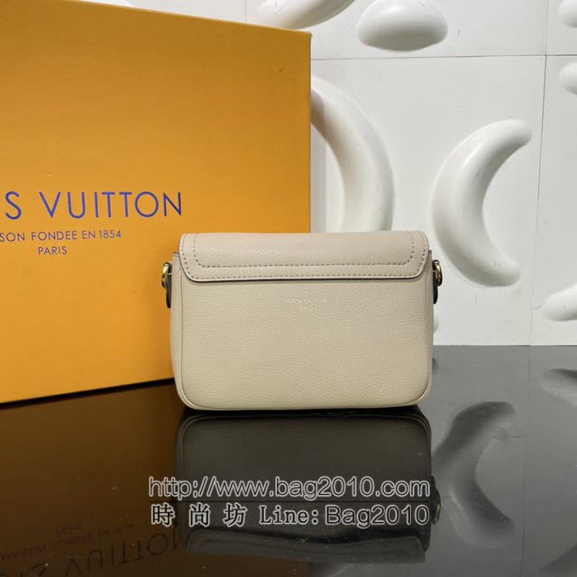 Louis Vuitton新款女包 M58554 路易威登Lockme Tender手袋 LV灰褐色粒面小牛皮单肩斜挎女包  ydh4204